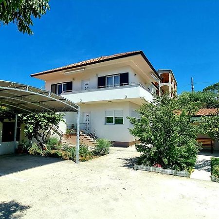 Apartments Bava Трогир Экстерьер фото