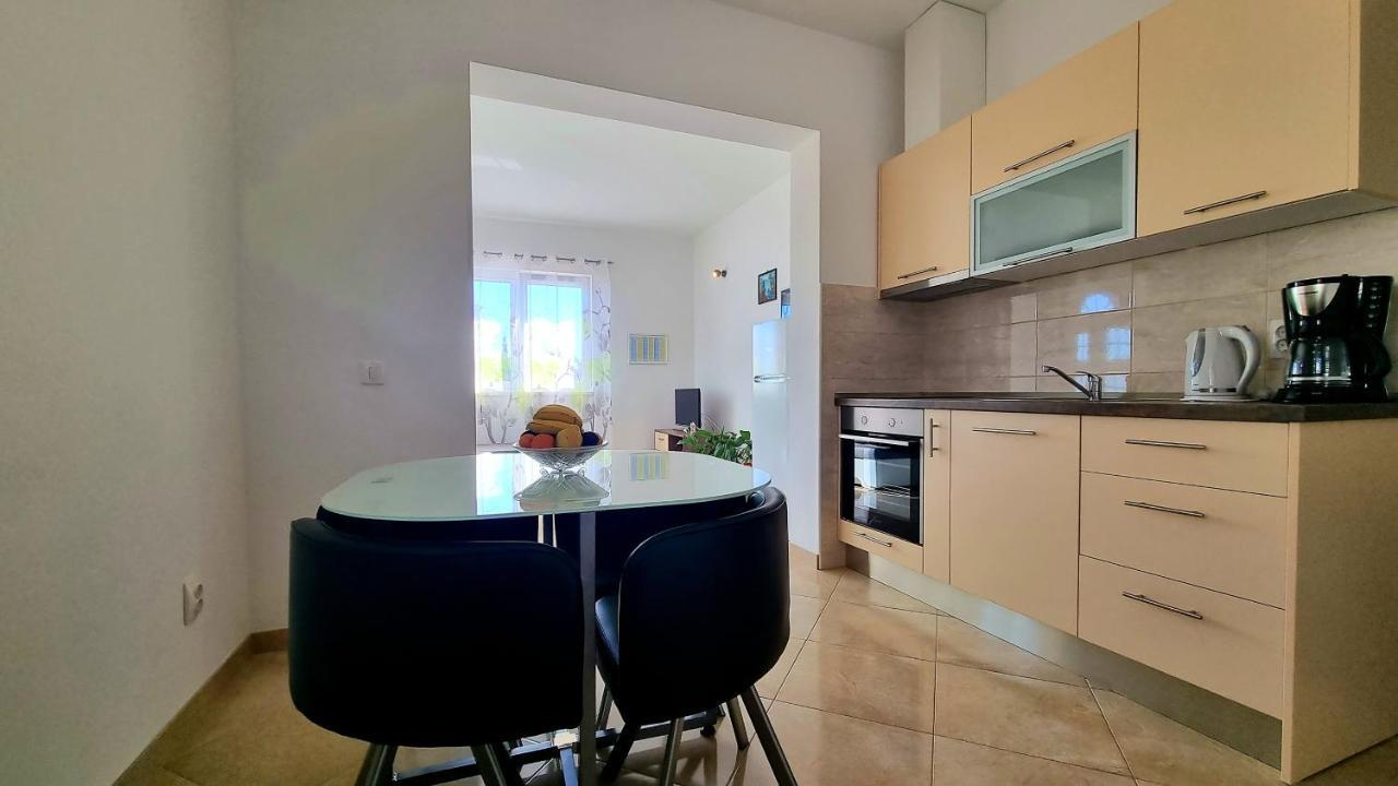 Apartments Bava Трогир Экстерьер фото
