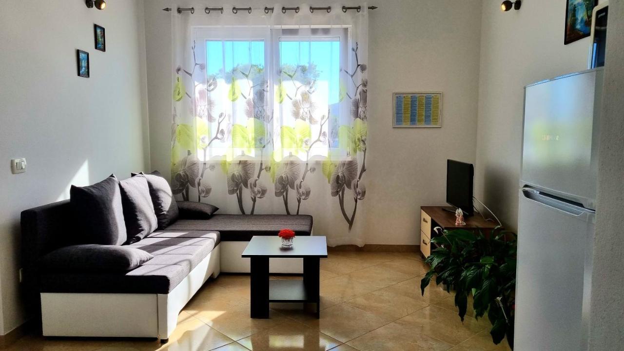 Apartments Bava Трогир Экстерьер фото