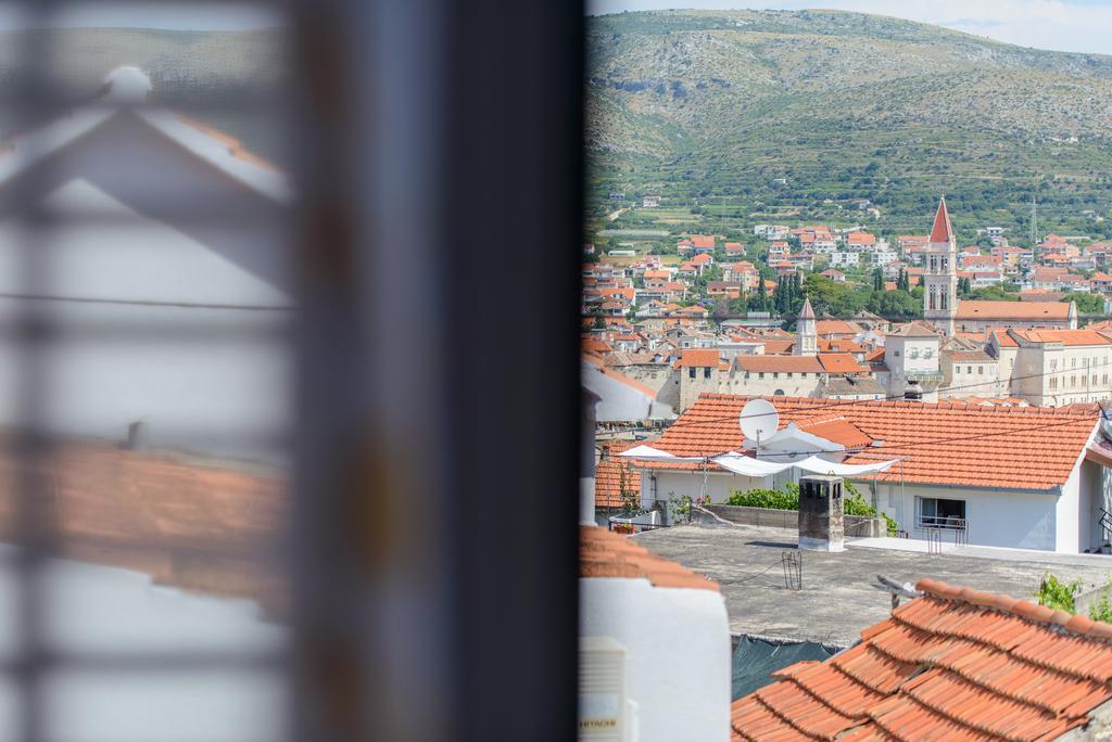 Apartments Bava Трогир Экстерьер фото